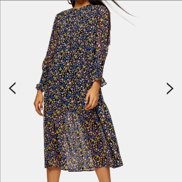 Topshop Dresses & Skirts - Topshop Floral Pintuck Chuck On Midi Dress sz 2